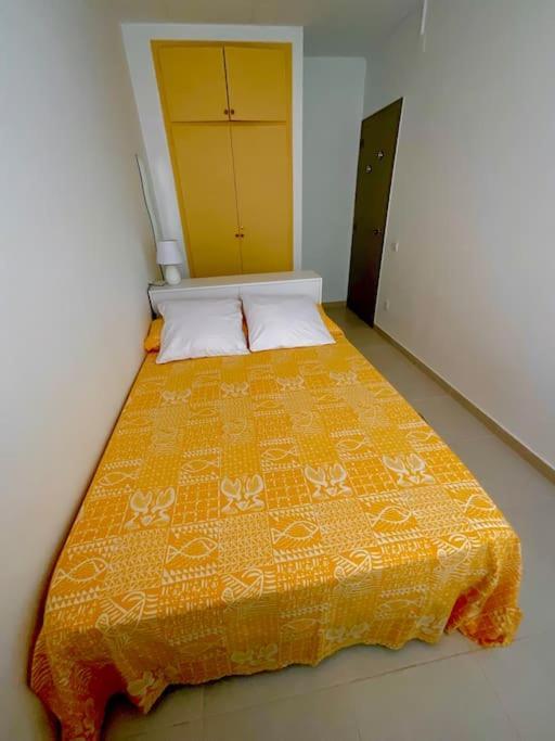 Lindo Apartamento Con Vistas Al Puerto Mistral Empuriabrava Bagian luar foto